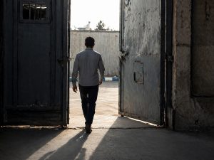 از زندان تا بازگشت به زندگی؛ آزادی 198+ 13 زندانی جرایم غیرعمد با حمایت کارساز